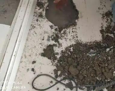 石龙楼顶渗水公司分享下石龙卫生间测漏水方法和方法的详细分解。